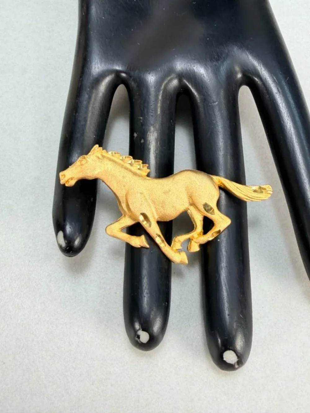 Vintage Gold Tone Running Horse Brooch Stallion Equestrian Figural Pin Unsigned